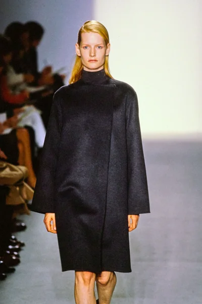 Look 4